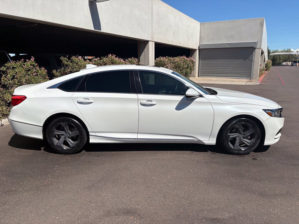 Used 2018 Honda Accord EX image 4