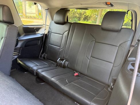 Used 2015 Chevrolet Tahoe LT RWD image 13