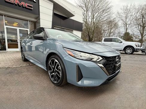 Used 2024 Nissan Sentra SR image 5