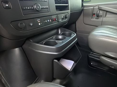 Used 2022 Chevrolet Express 2500 Extended w/ Driver Convenience Package RWD image 21