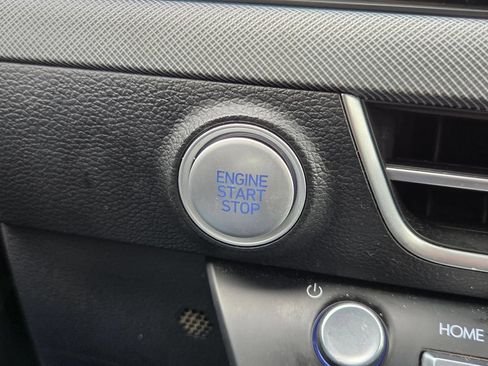 Used 2025 Hyundai Sonata SEL FWD image 25