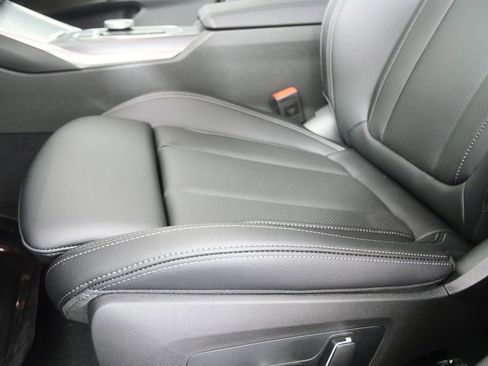 New 2026 BMW 330i Sedan image 10