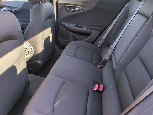 Used 2024 Chevrolet Malibu LT image 21