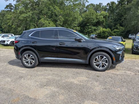Used 2023 Buick Envision Essence FWD image 3