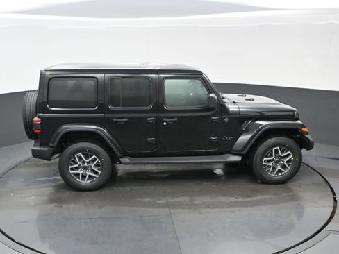 New 2025 Jeep Wrangler Sahara w/ Safety Group image 23