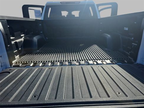 Certified 2023 GMC Sierra 1500 Elevation image 12