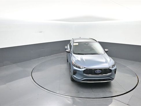 Certified 2023 Ford Escape ST-Line w/ Tech Pack #1 image 19