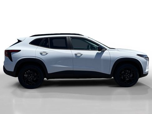 New 2026 Chevrolet Trax LT FWD image 6