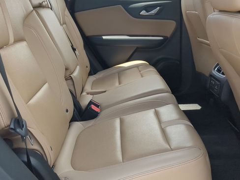 Used 2023 Chevrolet Blazer Premier FWD image 18