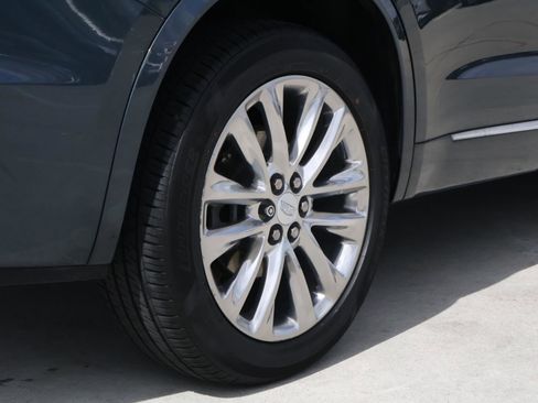 Certified 2021 Cadillac XT6 Premium Luxury image 12