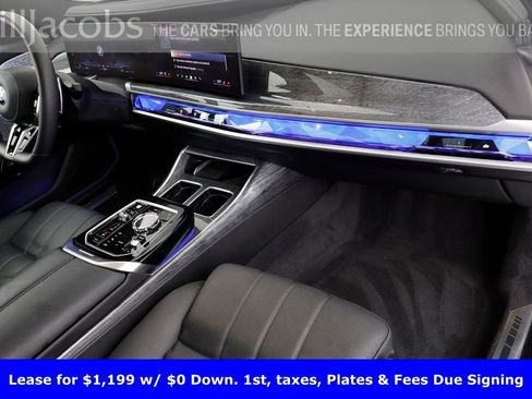 Certified 2025 BMW 760i xDrive w/ Executive Package image 23