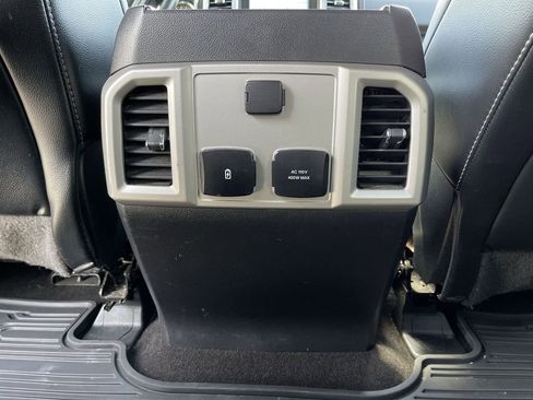 Used 2018 Ford F150 Lariat w/ Equipment Group 501A Mid AWD/4WD image 43