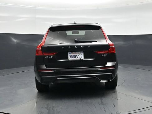 Used 2025 Volvo XC60 B5 Plus AWD/4WD image 27
