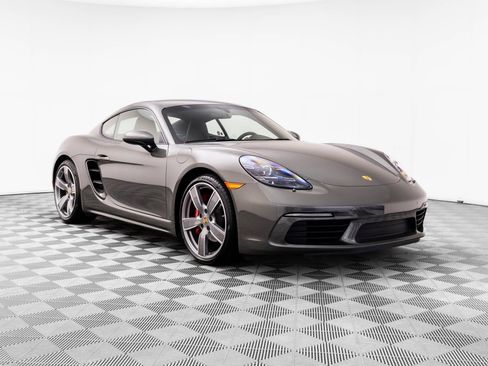 Certified 2025 Porsche 718 Cayman S RWD image 6