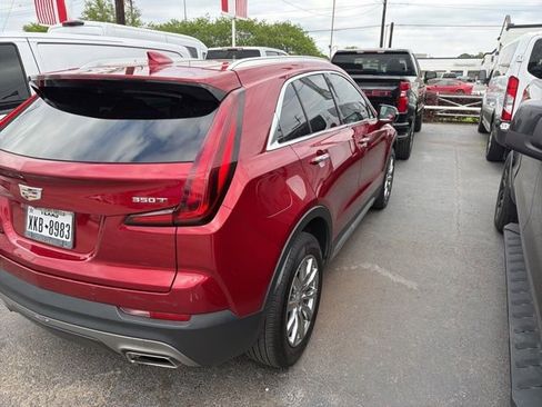 Used 2021 Cadillac XT4 Premium Luxury w/ Cold Weather Package image 3