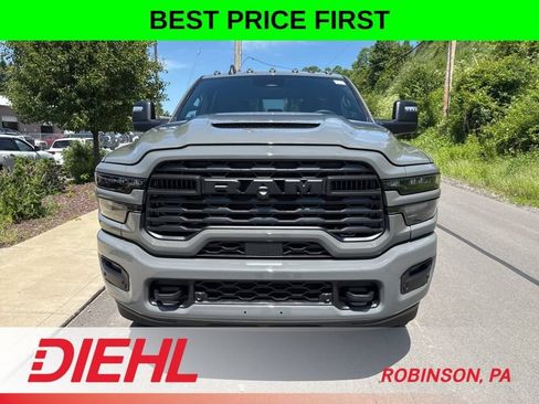 New 2026 RAM 2500 Tradesman AWD/4WD image 2