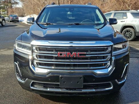 Certified 2023 GMC Acadia SLE w/ Driver Convenience Package image 2