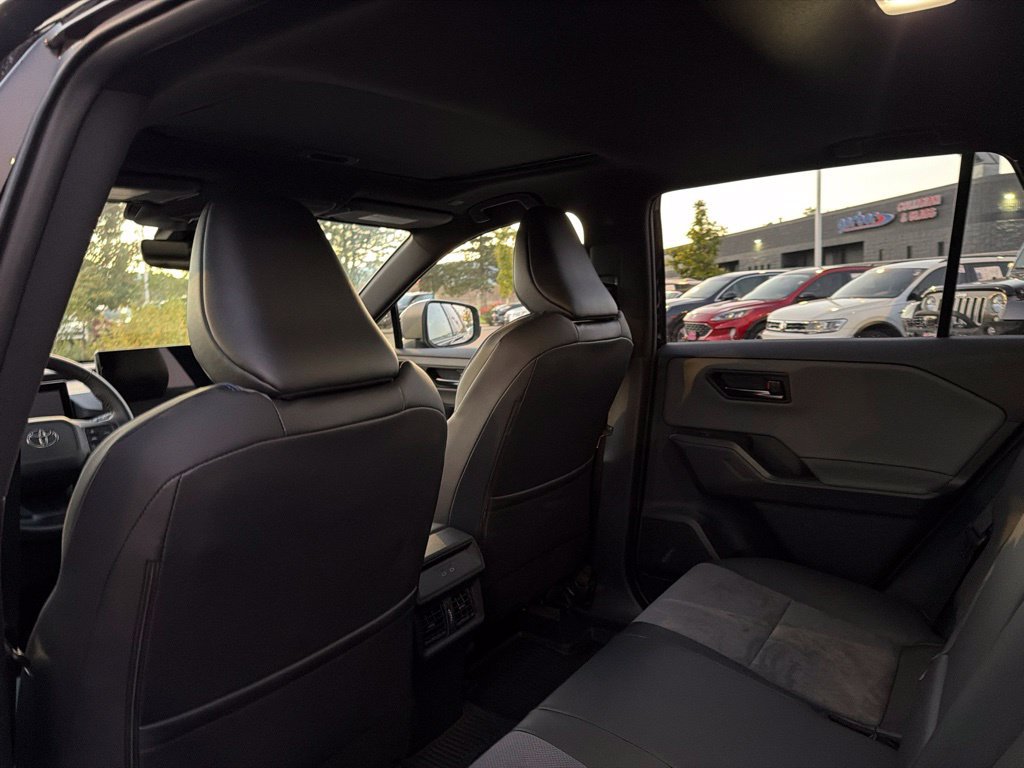 Used 2026 Toyota RAV4 XSE w/ Weather Package AWD/4WD image 21