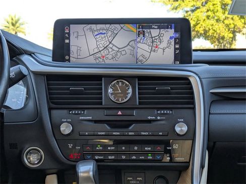 Certified 2022 Lexus RX 350L FWD w/ Premium Package image 19