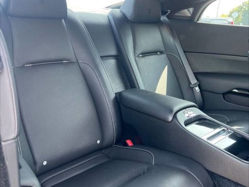 Used 2016 Rolls-Royce Wraith image 17