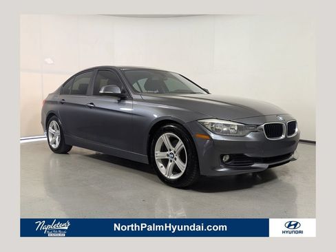 Used 2015 BMW 320i Sedan RWD image 1