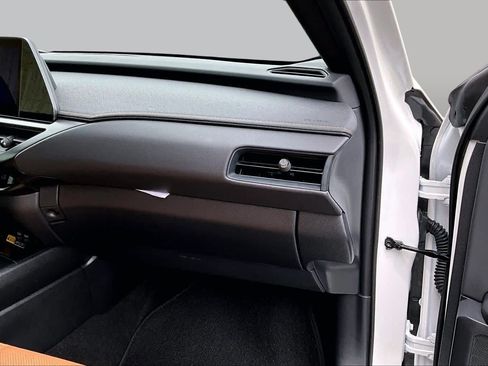 Used 2025 Lexus UX 300h FWD w/ Cold Area Package image 19