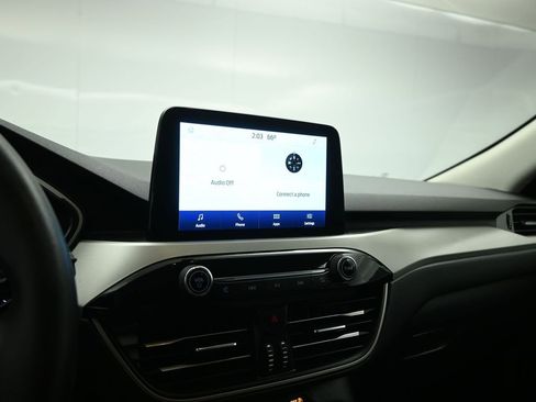 Used 2022 Ford Escape SE image 15