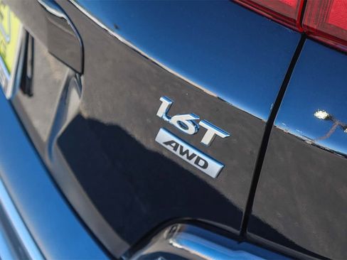 Certified 2023 Hyundai Kona Limited image 12