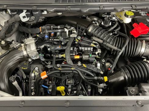 Used 2024 Ford Edge ST w/ Equipment Group 401A image 9