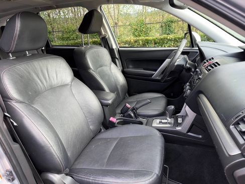 Used 2014 Subaru Forester 2.5i Limited image 16