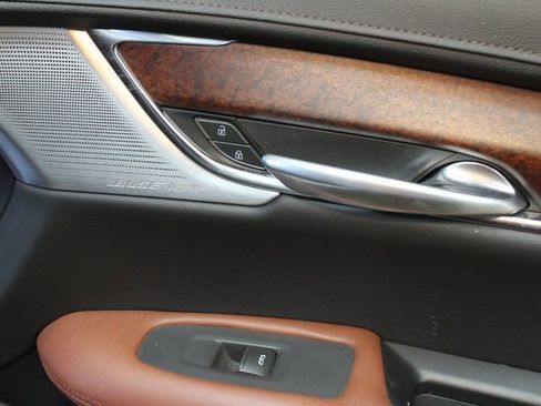 Used 2020 Cadillac XT5 Sportv image 9