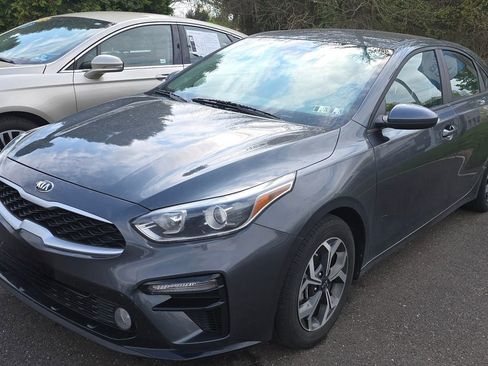 Used 2021 Kia Forte LXS FWD image 6