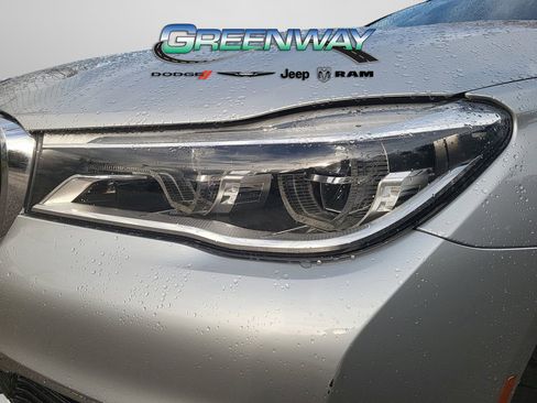 Used 2018 BMW 750i image 31