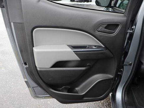 Used 2021 Chevrolet Colorado W/T w/ Custom Special Edition image 23