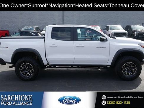 Used 2024 Chevrolet Colorado ZR2 w/ Technology Package AWD/4WD image 1