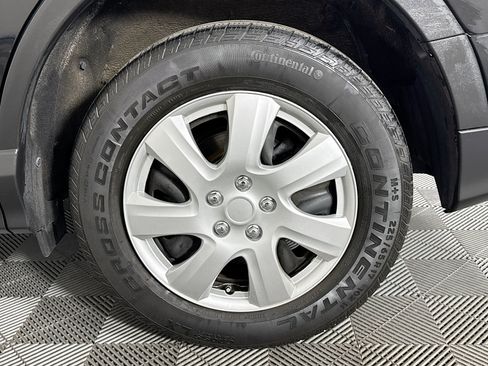Used 2018 Toyota RAV4 LE w/ All Weather Liner Package AWD/4WD image 53