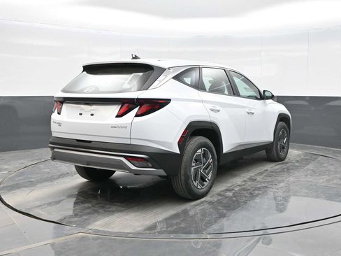 New 2026 Hyundai Tucson Blue SE image 6