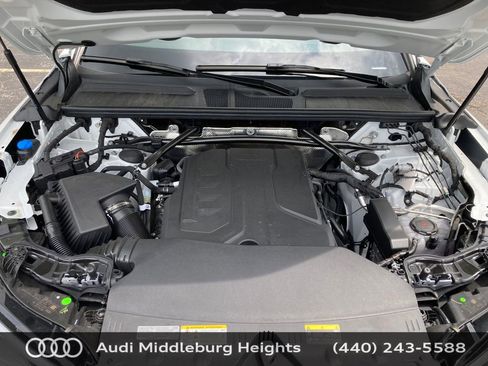 Used 2025 Audi Q5 Premium AWD/4WD image 17