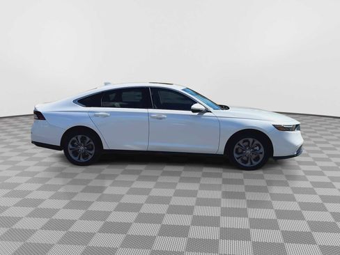 New 2026 Honda Accord EX-L image 9