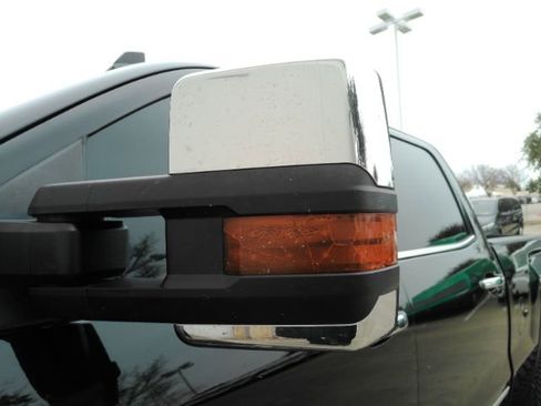 Used 2016 GMC Sierra 2500 Denali w/ Duramax Plus Package image 18