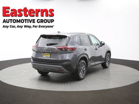Used 2023 Nissan Rogue S AWD/4WD image 40