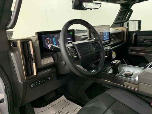 New 2025 GMC Hummer EV 3X image 17