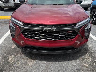 Certified 2024 Chevrolet Trax RS w/ Driver Confidence Package