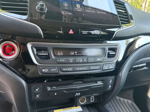 Used 2021 Honda Pilot Elite image 28