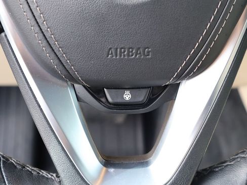 Used 2022 BMW X5 xDrive40i w/ Premium Package image 36