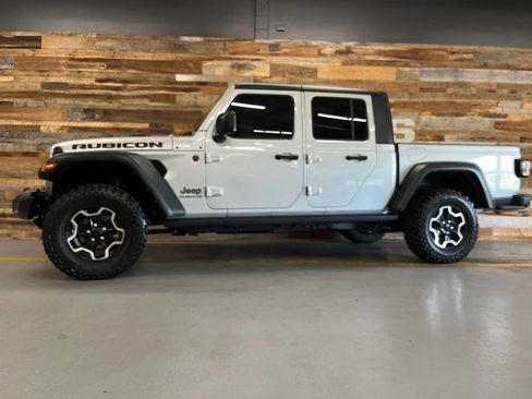 Used 2022 Jeep Gladiator Rubicon AWD/4WD image 13