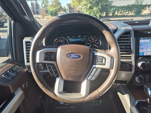 Used 2019 Ford F150 King Ranch w/ Equipment Group 601A Luxury AWD/4WD image 17