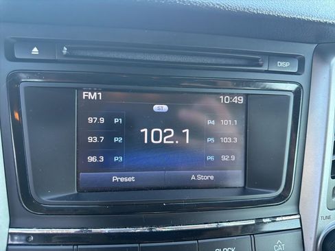 Used 2017 Hyundai Tucson SE image 15