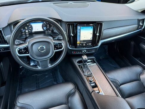 Used 2020 Volvo V90 T6 Cross Country w/ Protection Package Premier AWD/4WD image 28