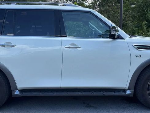 Used 2018 Nissan Armada Platinum w/ Captain Seat Package AWD/4WD image 11
